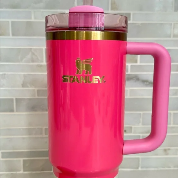 NEW Stanley Pink Parade 30oz Quencher 2.0 Tumbler woth Pink & Gold Boot
